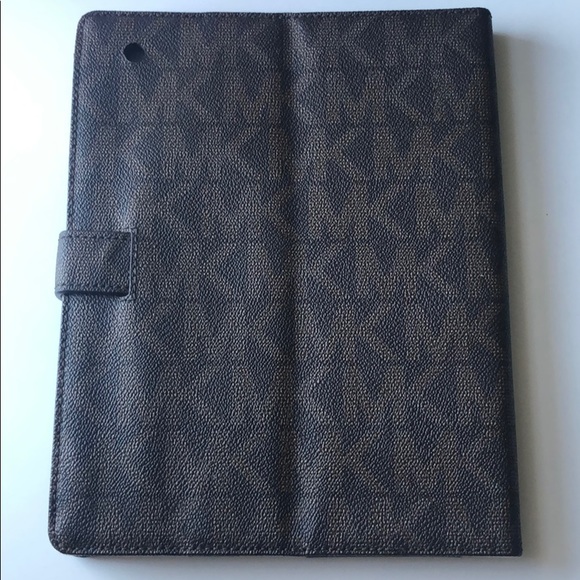 Michael Kors iPad case - Picture 7 of 11